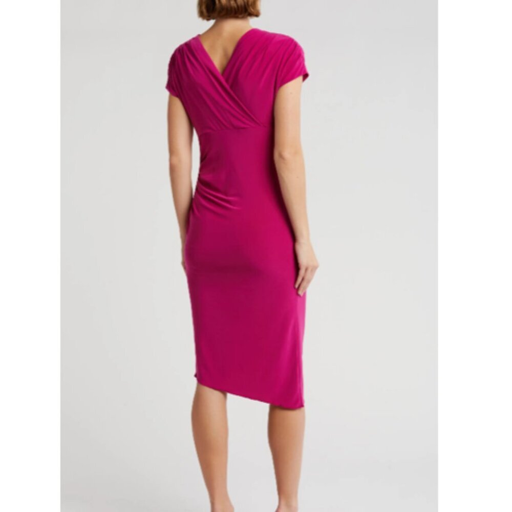 NEW Vince Camuto Cap Sleeve Asymmetric Hem Body-Con Dress in Magenta - Picture 2 of 3